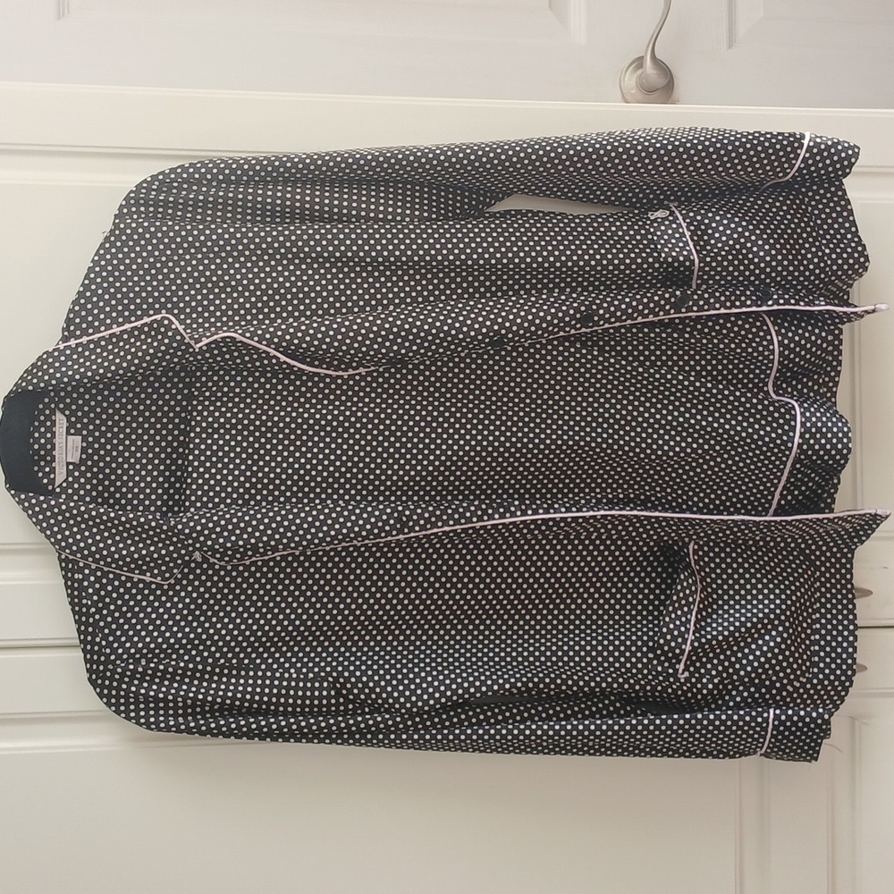 Victoria's Secret Women's Silky Black Pijamas